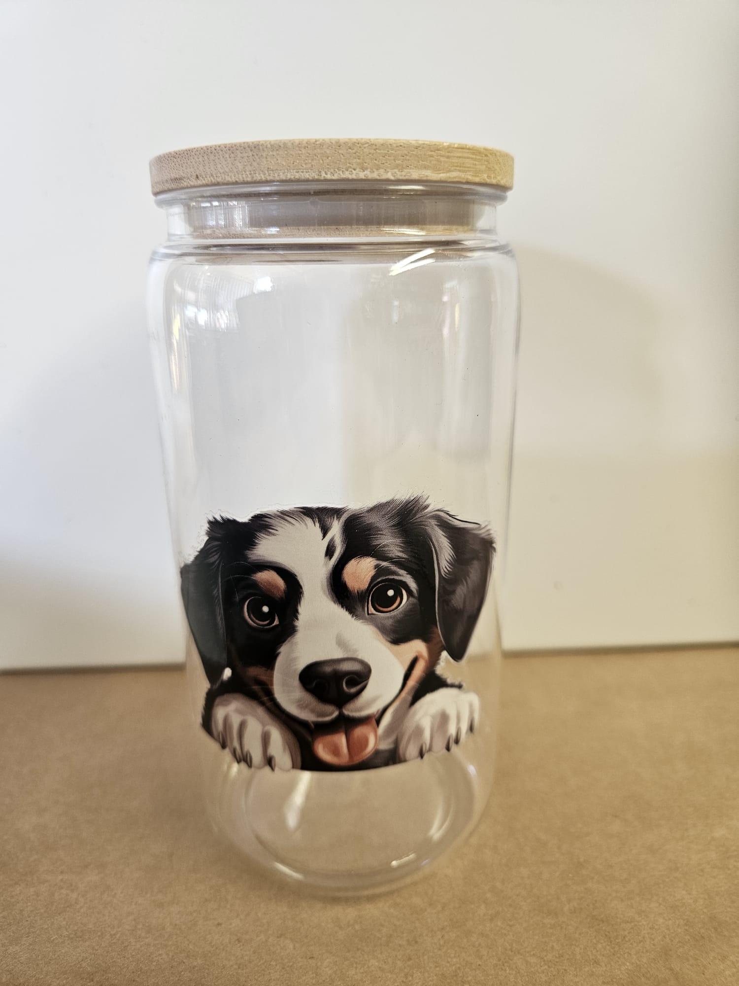 Mooie handgemaakte plastic drinkbeker met Sennen hond