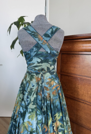 Zomerjurkje kruisband met punten & rok ausbrenner