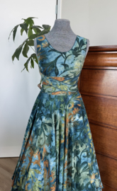 Zomerjurkje kruisband met punten & rok ausbrenner