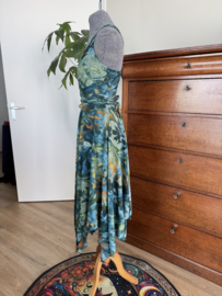 Zomerjurkje kruisband met punten & rok ausbrenner