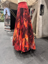 Rok digitale print Fire Goddess. Levertijd begin juli  2025