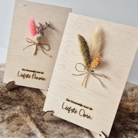 Houten kaart incl. droogbloemen | voor Mama of Oma