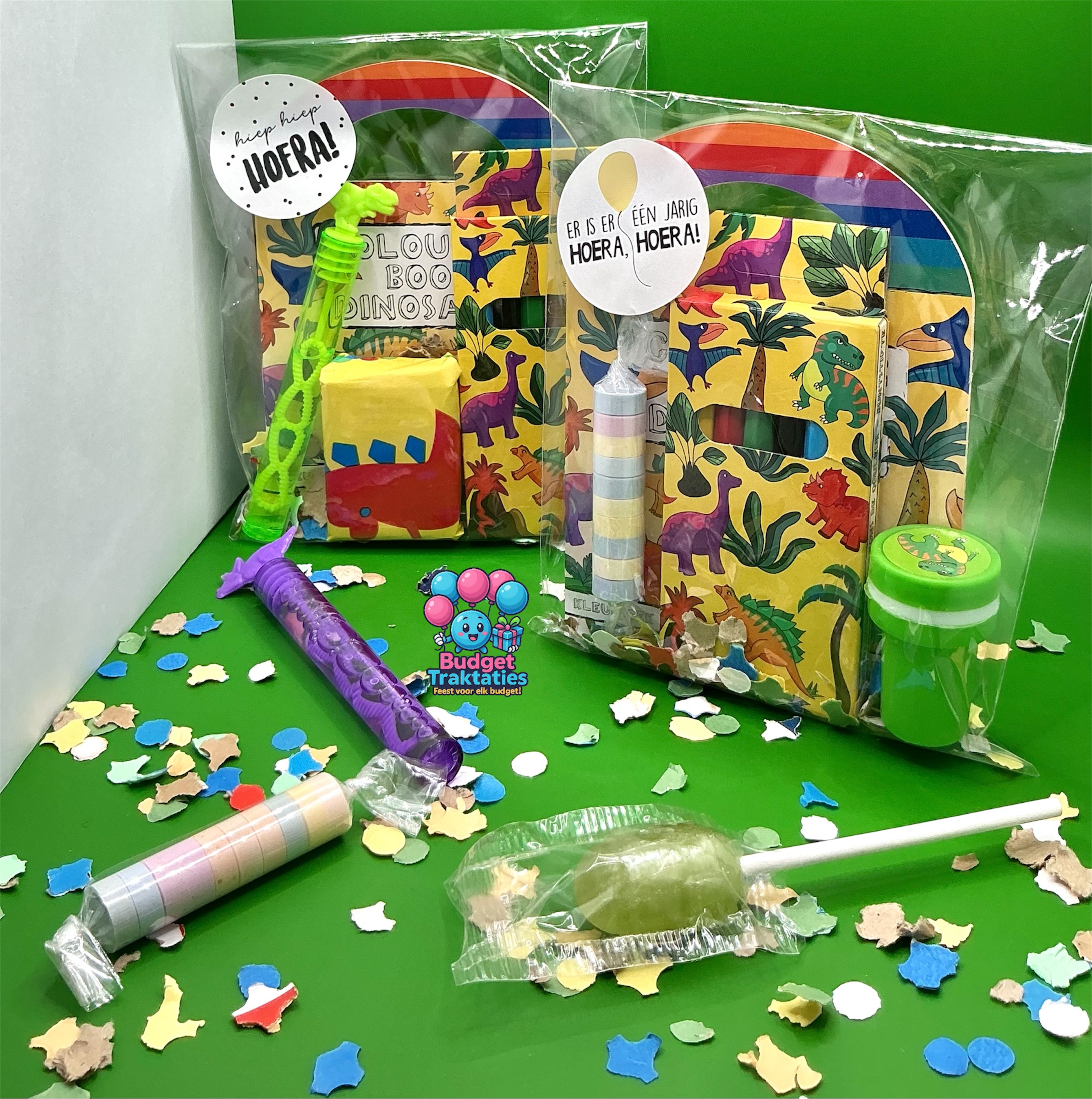 Dino Traktatie 2 - Grommend Gezellig!