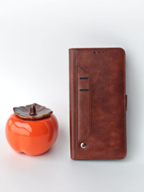 iPhone 17 Pro Boek hoesje met uitschuifbare pasjeshouder bruin