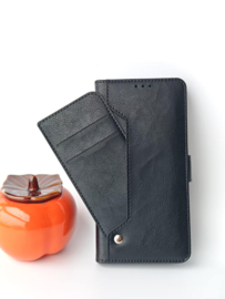 iPhone 17 Pro Boek hoesje met uitschuifbare pasjeshouder zwart
