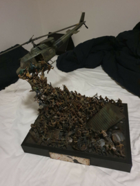 Brad Pitt World War Z Zombie Chopper Scene Big Unique Diorama Figurine Statue