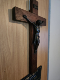 The Conjuring 2 Original Production Used Crucifix Movie Prop