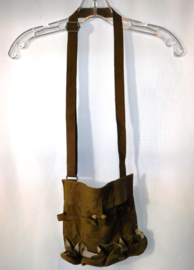 Mel Gibson We Were Soldiers 2002 Original Screen Used Green Soldiers Pouch Prop