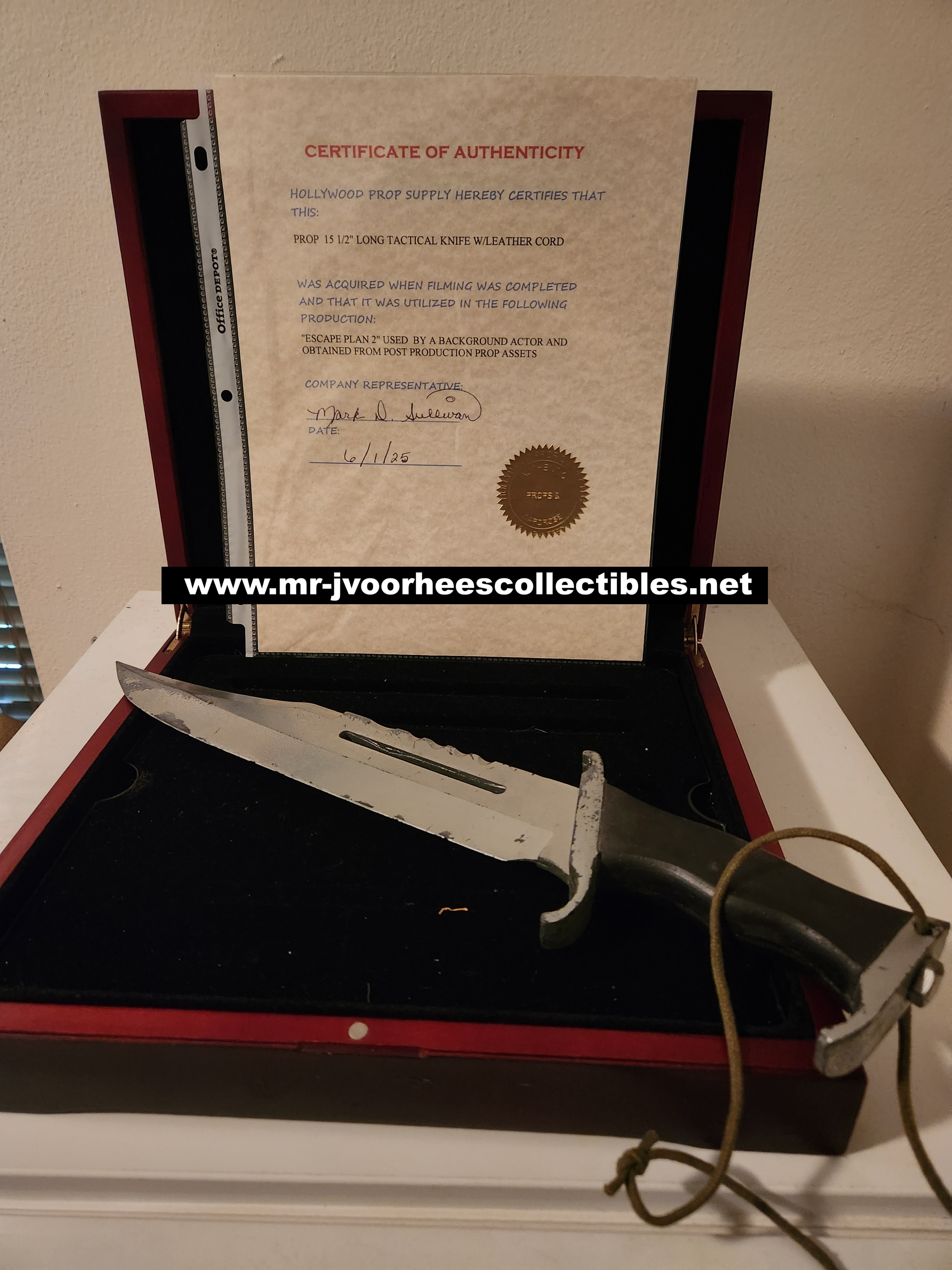 Escape Plan 2 Sylvester Stallone 2018 Original Screen Used Big Knife Prop