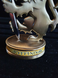 WB Harry Potter Griffindor Lion Weapon Brass Figurine Statue