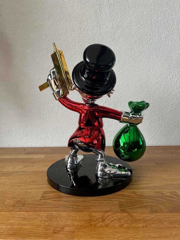 Walt Disney Scrooge McDuck as Bank Robber with Golden Uzi Big Figurine Statue