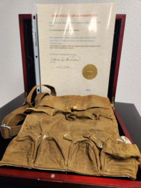 Mel Gibson We Were Soldiers 2002 Original Screen Used Green Soldiers Pouch Prop