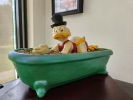 Walt Disney Scrooge McDuck in Bathtub Swimming in Money Vintage Figurine Statue