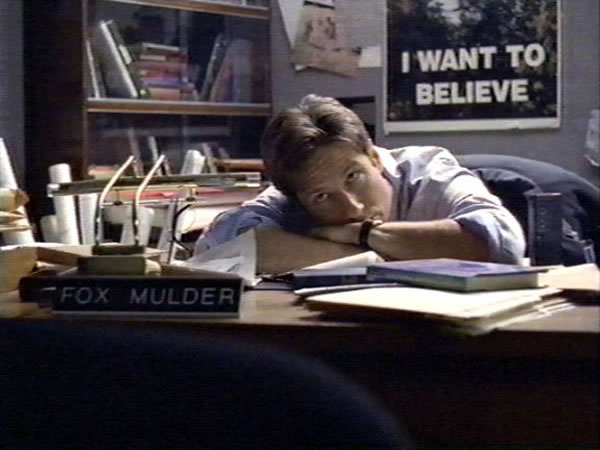 The X Files I Want To Believe Silver Plated Collectors Bar Coin