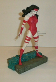 Marvel Elektra Standing Limited Edition of 2500 Figurine Statue