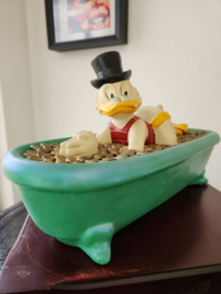 Walt Disney Scrooge McDuck in Bathtub Swimming in Money Vintage Figurine Statue