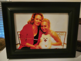 Heroes Original Screen Used Claire Bennet Family Framed Picture Movie Prop