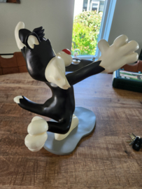 Looney Tunes Sylvester Running After Tweety Big Vintage Figurine Statue