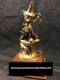 Walt Disney Mickey Mouse Fantasia 15 Year Employee Bronze Service Award Statue