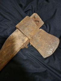 Stephen King Children of the Corn Original Production Used Barn Axe Tool Prop
