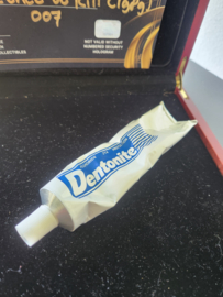 James Bond 007 Licence to Kill (1989) Original Used Dentonite Toothpaste Prop