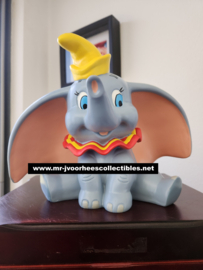 Walt Disney Dumbo Sitting Small version Figurine Statue