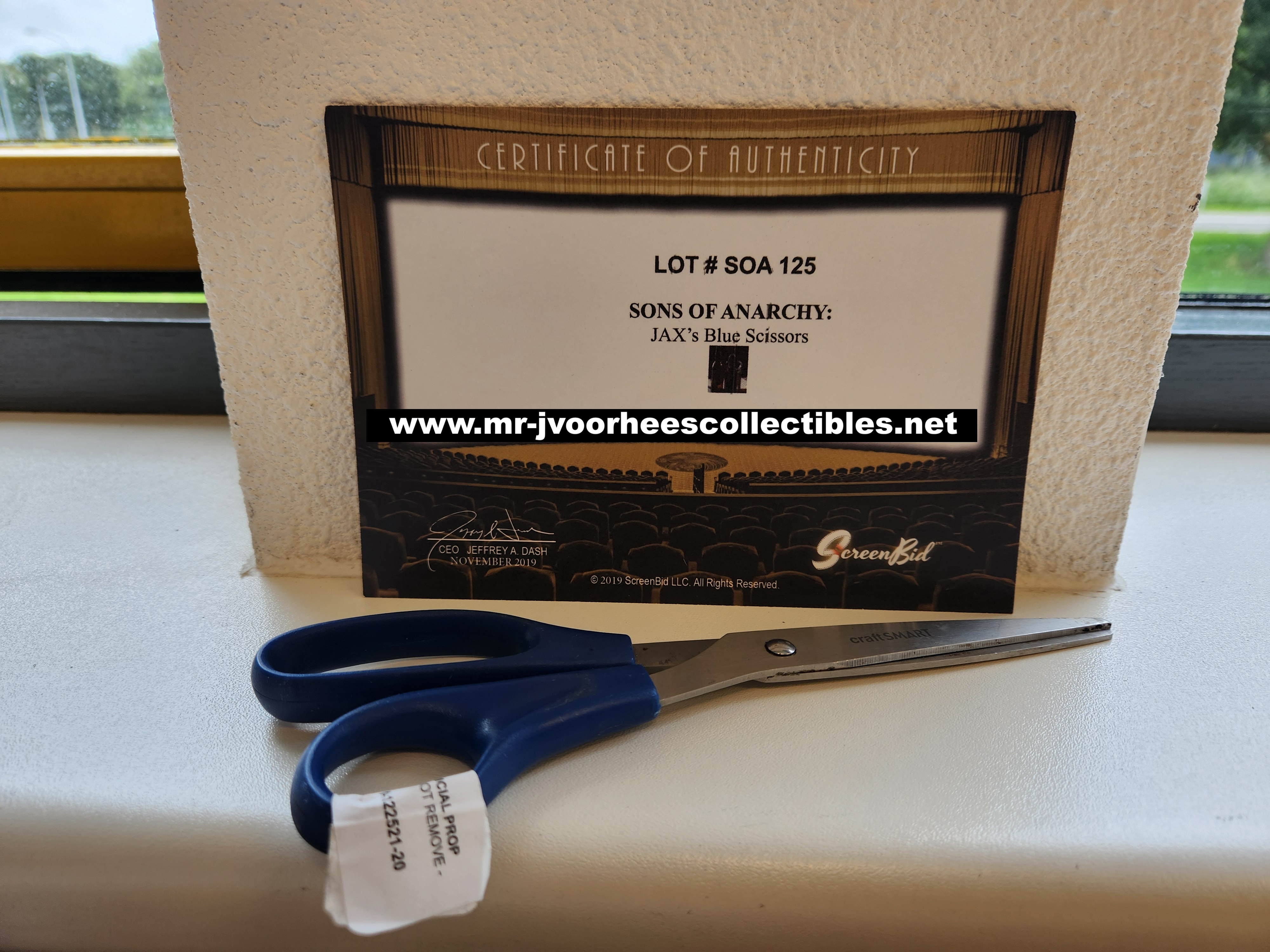 SOA Sons of Anarchy Original Screen Used Jack Teller Jax Blue Scissors Prop