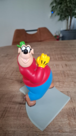 Walt Disney Ducktales Scrooge McDuck Beagle Boys Figurine Statue