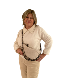 Crossbody sheep small