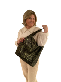 Shopper Olivia