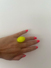 Oval