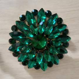 Broche Green