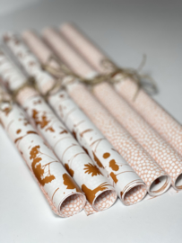 Inpakpapier - Peach Cubes & Terra Flowers