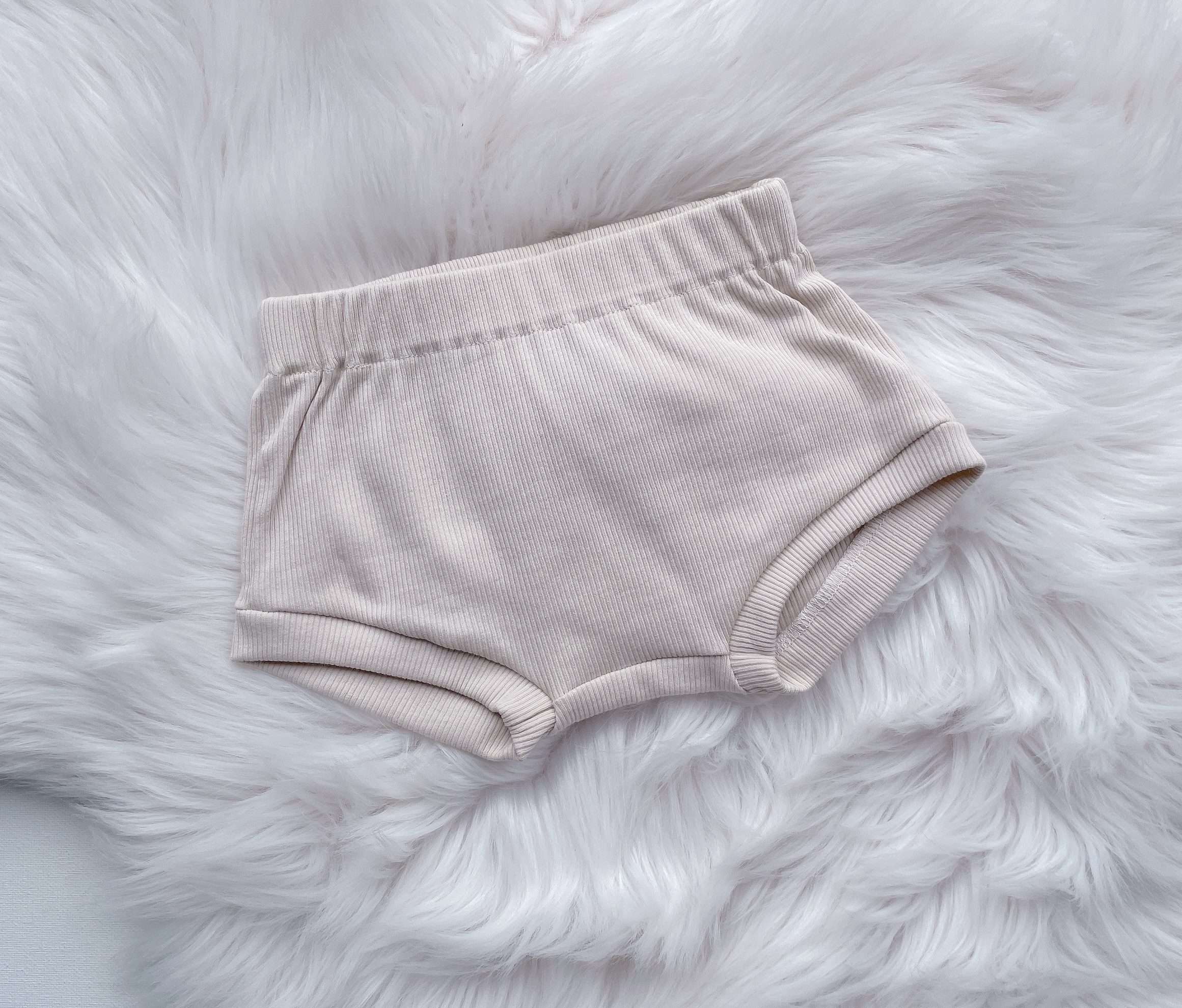 Short Zomerrib Beige Maat 86
