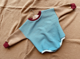 Sweater romper color block