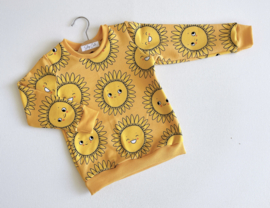 Sweater Sunflowers Eva Mouton (collectie SS2022)