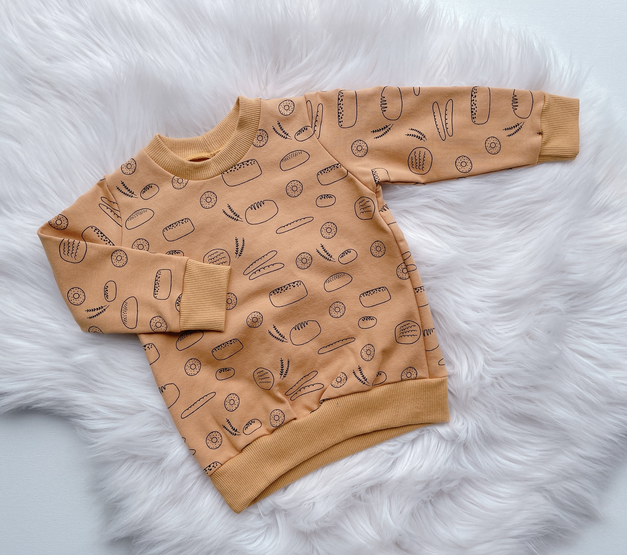 Sweater Bakery Maat 86