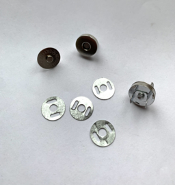 Magneet sluitingen  2 stuks (14mm )