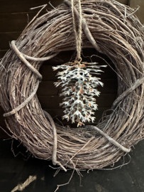 Pine cone metal vintage