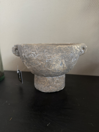 Schaal op voet kaatje