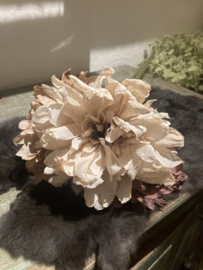 Kunst bloem dahlia crème