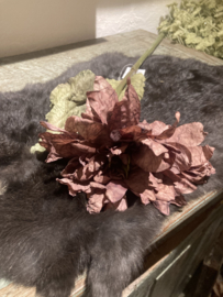 Kunst bloem dahlia aubergine