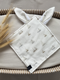 Knuffeldoek konijn met print