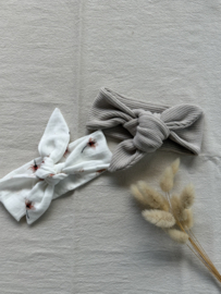 Set haarbandjes hydrofiel flower & light knit zand 0-6 maanden