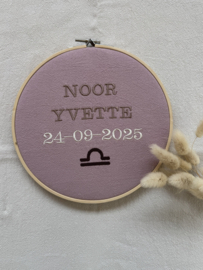 Geboortering met naam & sterrenbeeld