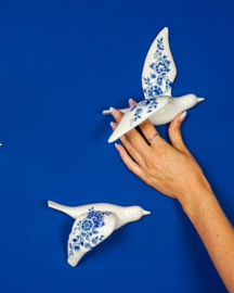 Delfts blauwe wandvogel | vleugels omlaag