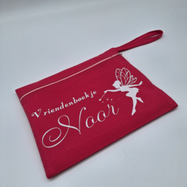 Tasje voor vriendenboekje
