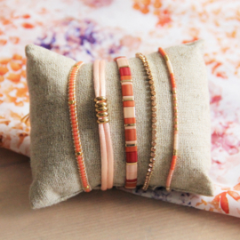 Bazou Miyuki armband oranje/nude/zalm/verguld