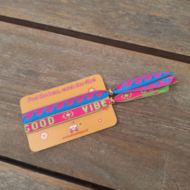 Festival armbandjes op kaartje