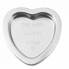 Thee -ei hartjesvorm met uitlekschaaltje
